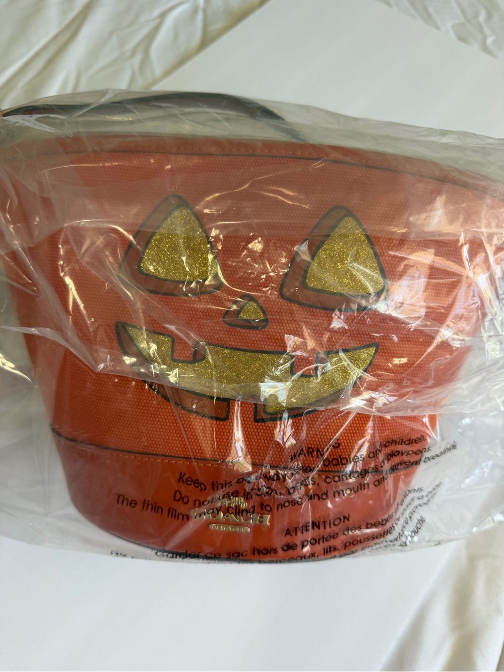 COACH 2024 Halloween Pumpkin Trick or Treat Bucket Bag Gold Glitter NWT CW533 - Picture 11 of 12
